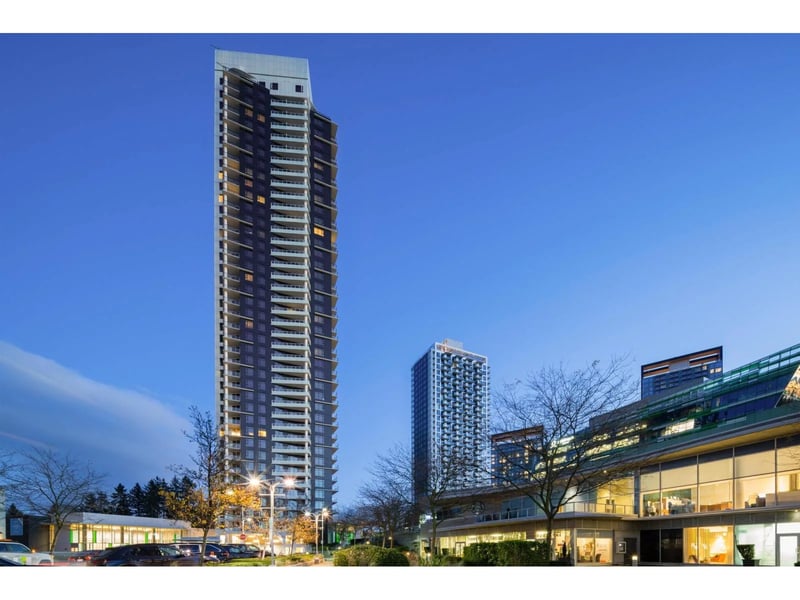 #1308 9887 WHALLEY Boulevard, Surrey, British Columbia, V3T0P4, Surrey, British Columbia — photo 1 of 5