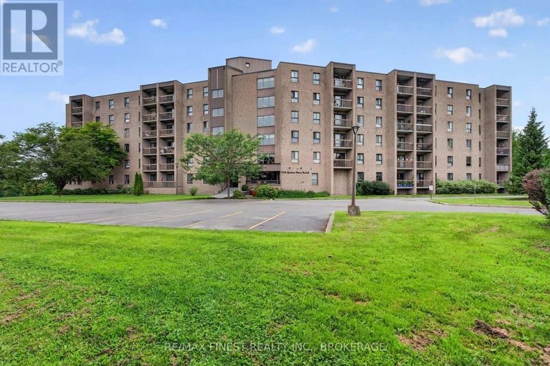 #602 334 Queen Mary Road, Kingston (West of Sir John A. Blvd), Ontario, K7M7E7, Kingston (West of Sir John A. Blvd), Ontario — photo 1 of 5