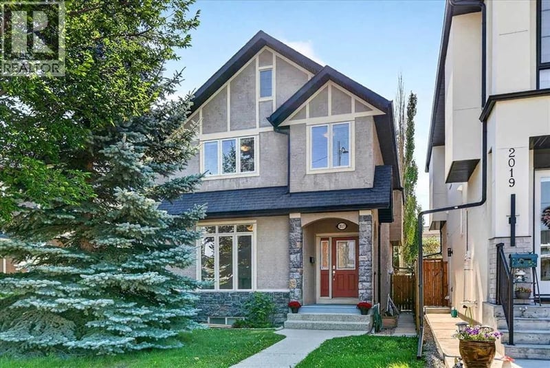 2017 21 Avenue Northwest, Calgary, Alberta, T2M1M9, Calgary, Alberta — photo 1 of 5