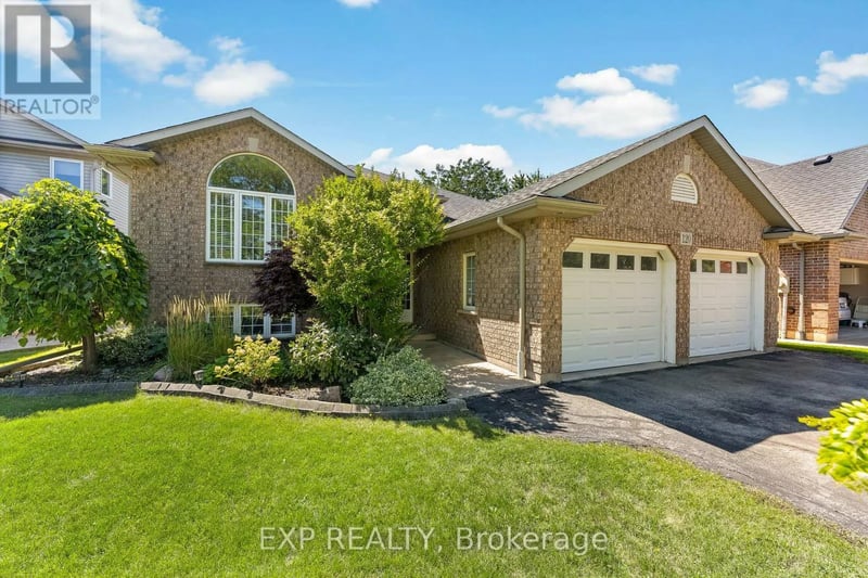 120 REDWOOD Court, Welland (N. Welland), Ontario, L3C7C4, Welland (N. Welland), Ontario — photo 1 of 5