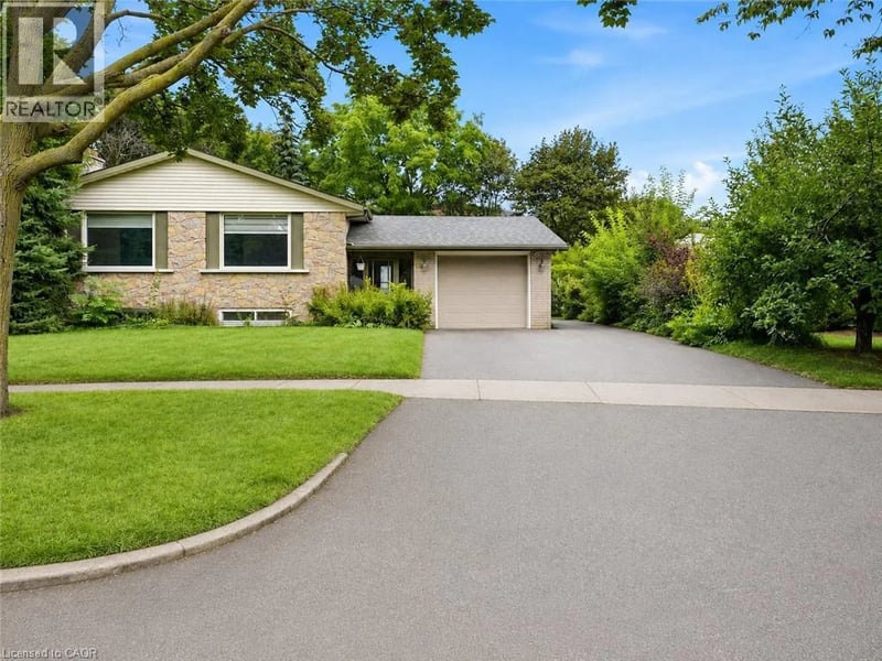 58 TUPPER Crescent, Kitchener, Ontario, N2B2X9, Kitchener, Ontario — photo 1 of 5