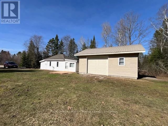 75 Park Street, Sundridge, Ontario, P0A1Z0, Sundridge, Ontario — photo 1 of 5