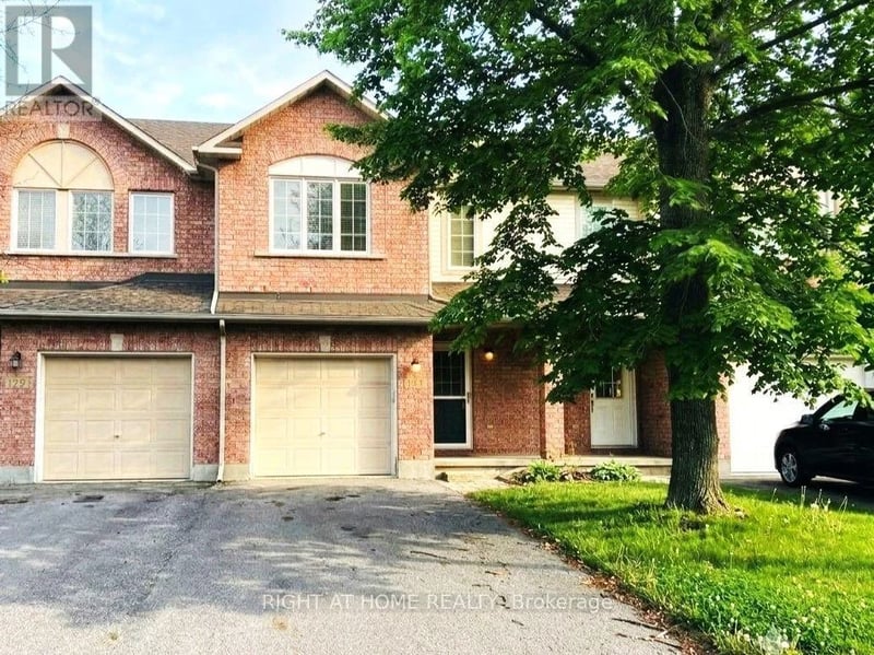 1741 Jobin Crescent, Ottawa, Ontario, K1J1C4, Ottawa, Ontario — photo 1 of 5