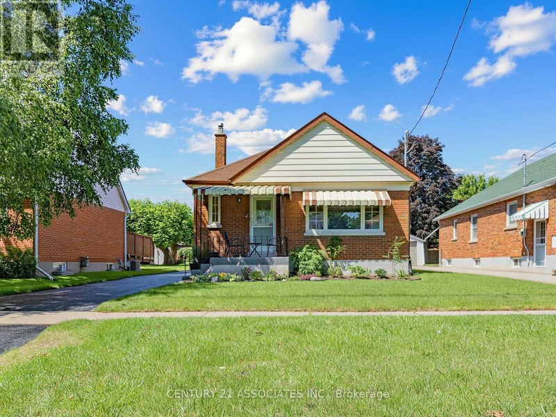 58 Central Park Boulevard South, Oshawa (Central), Ontario, L1H5W4, Oshawa (Central), Ontario — photo 1 of 5