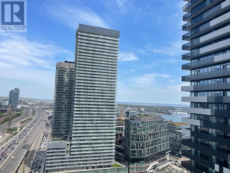 #2905 55 Cooper Street, Toronto (Waterfront Communities), Ontario, M5E0G1, Toronto (Waterfront Communities), Ontario — photo 1 of 5