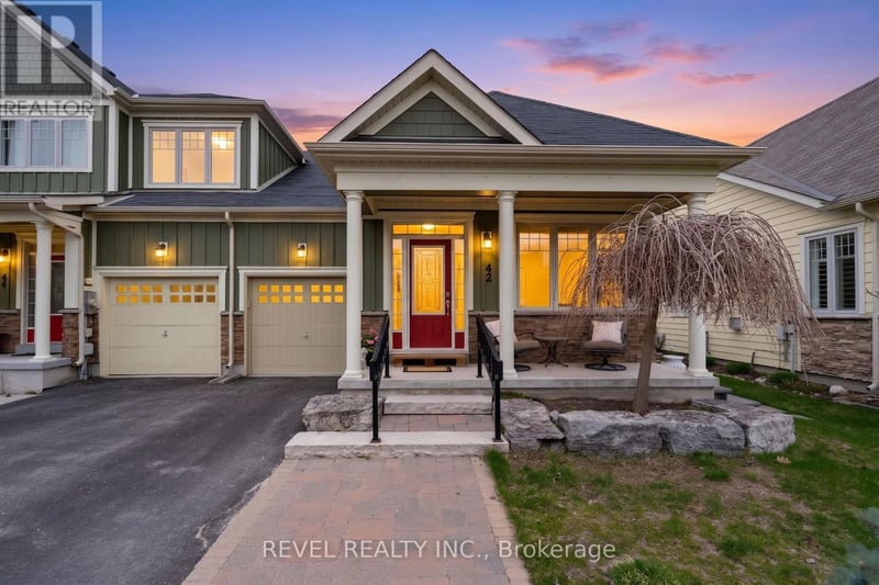 42 Sandy Coast Crescent, Wasaga Beach, Ontario, L9Z2L1, Wasaga Beach, Ontario — photo 1 of 5