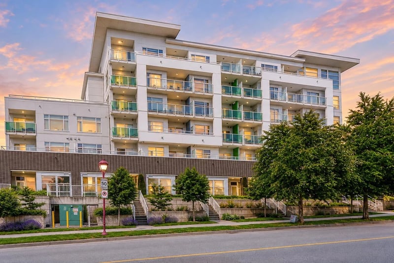 #308 9015 120 Street, Delta, British Columbia, V4C0E3, Delta, British Columbia — photo 1 of 5