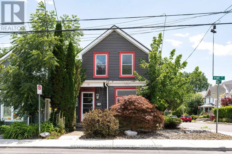 18 Pine Street, Kingston (East of Sir John A. Blvd), Ontario, K7K1W1, Kingston (East of Sir John A. Blvd), Ontario — photo 1 of 5