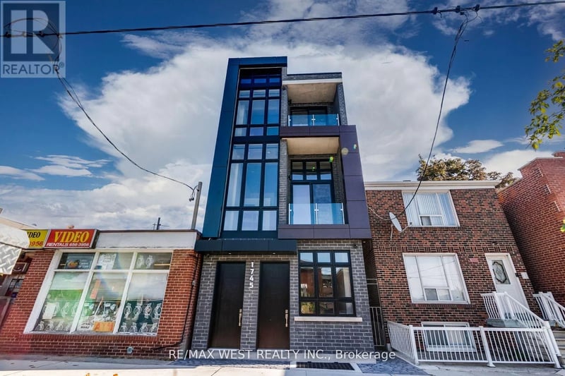 #1 1745 Keele Street, Toronto (Keelesdale-Eglinton West), Ontario, M6M3W9, Toronto (Keelesdale-Eglinton West), Ontario — photo 1 of 5