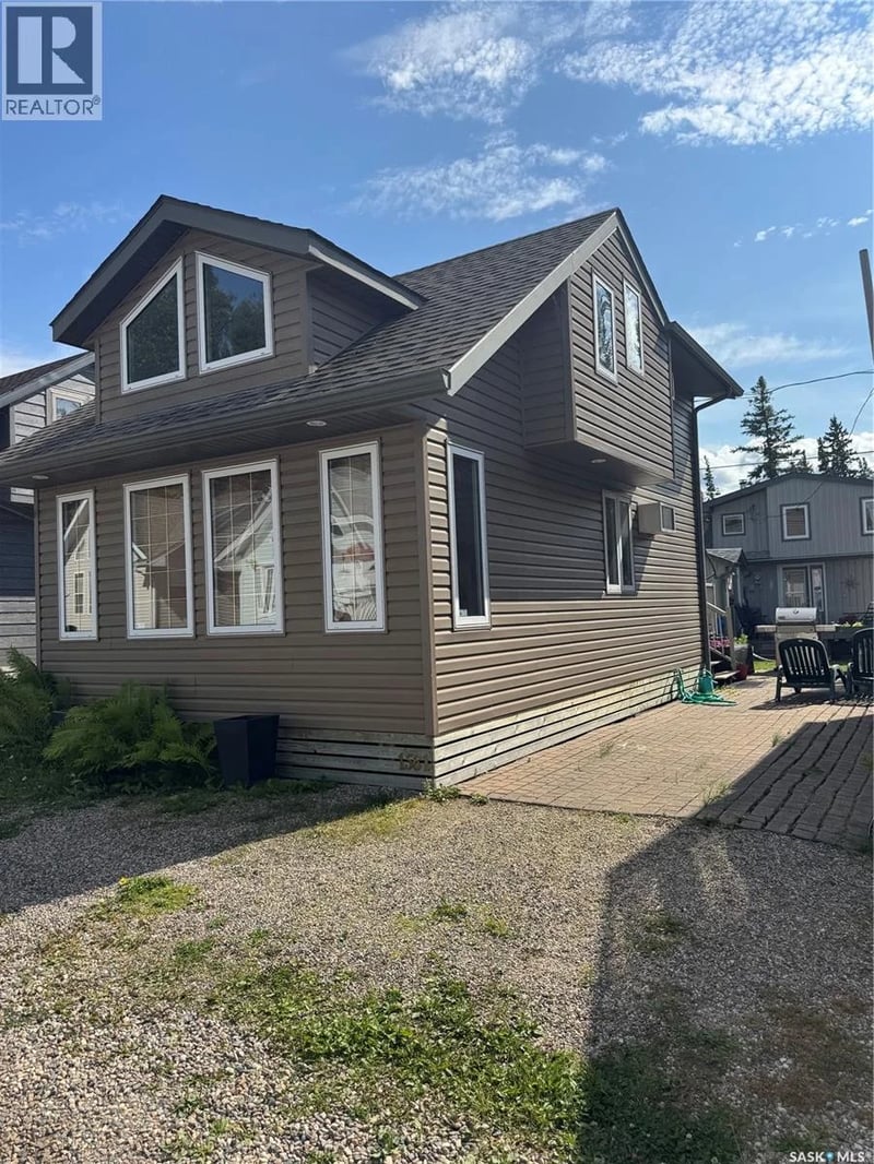 1561 Eagle Waskesiu Lake, Prince Albert National Park, Saskatchewan, S0J2Y0, Prince Albert National Park, Saskatchewan — photo 1 of 5