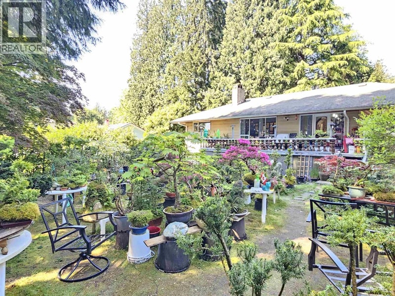 435 OSBORNE Road, North Vancouver, British Columbia, V7N1M4, North Vancouver, British Columbia — photo 1 of 5