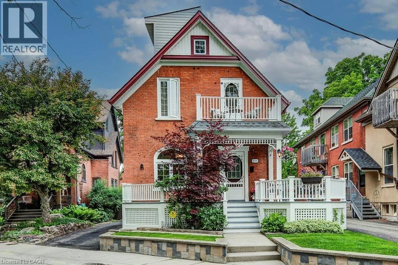 138 WATER Street South, Kitchener, Ontario, N2G1Z5, Kitchener, Ontario — photo 1 of 5