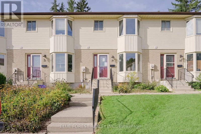 #23 275 George Street, Ingersoll (Ingersoll - North), Ontario, N5C4A9, Ingersoll (Ingersoll - North), Ontario — photo 1 of 5