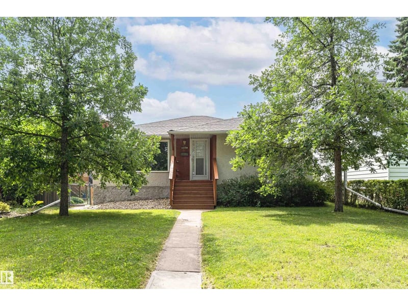 11139 62 AV NW, Edmonton, Alberta, T6H1N3, Edmonton, Alberta — photo 1 of 5