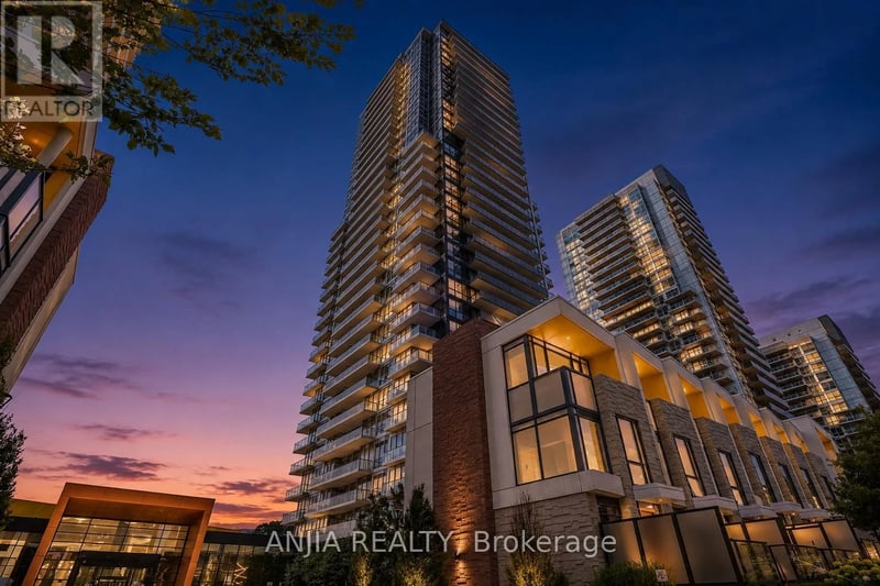 #TH607 85 McMahon Drive, Toronto (Bayview Village), Ontario, M2K0H2, Toronto (Bayview Village), Ontario — photo 1 of 5