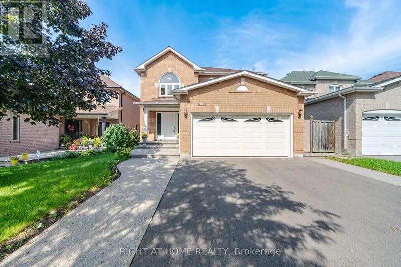 975 Mantle Crescent, Mississauga (East Credit), Ontario, L5V2G3, Mississauga (East Credit), Ontario — photo 1 of 5