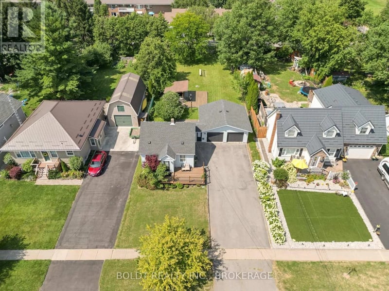 642 PENNER Road, Niagara-on-the-Lake (Virgil), Ontario, L0S1J0, Niagara-on-the-Lake (Virgil), Ontario — photo 1 of 5