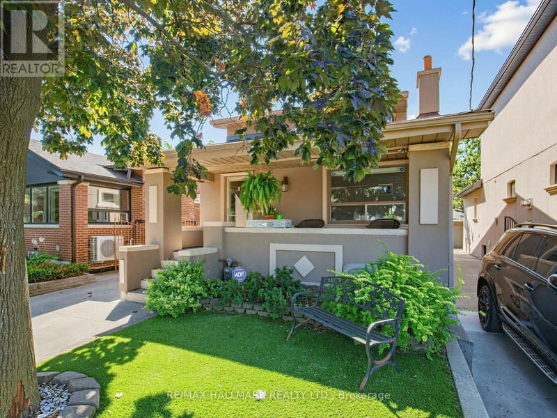 297 Strathmore Boulevard, Toronto (Danforth), Ontario, M4J1P9, Toronto (Danforth), Ontario — photo 1 of 5