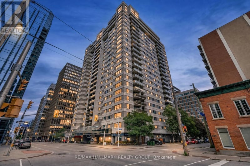 #510 199 Kent Street, Ottawa, Ontario, K2P2K8, Ottawa, Ontario — photo 1 of 5
