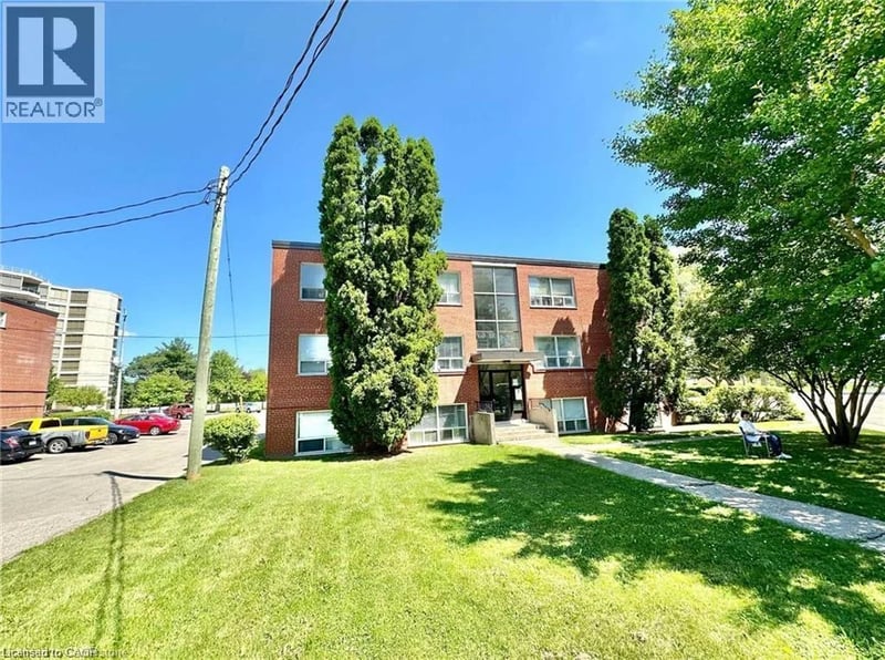 #305 37 MERICOURT Road, Hamilton, Ontario, L8S2N5, Hamilton, Ontario — photo 1 of 5