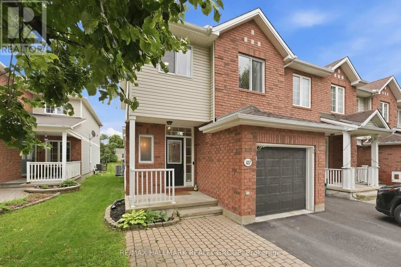 107 Bishops Mills Way, Ottawa, Ontario, K2K3C2, Ottawa, Ontario — photo 1 of 5