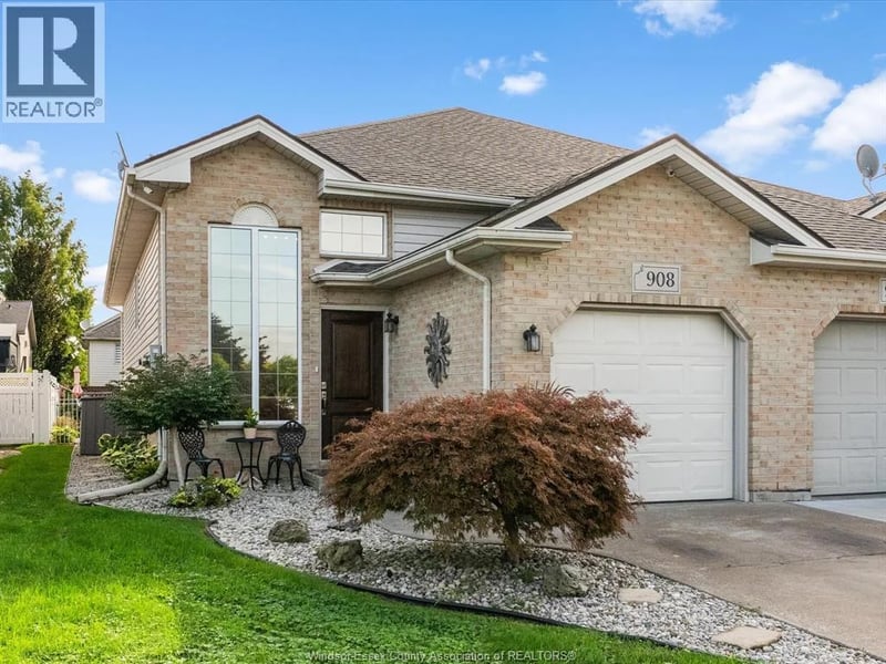 908 MICHAEL Drive, Tecumseh, Ontario, N8N5A4, Tecumseh, Ontario — photo 1 of 5
