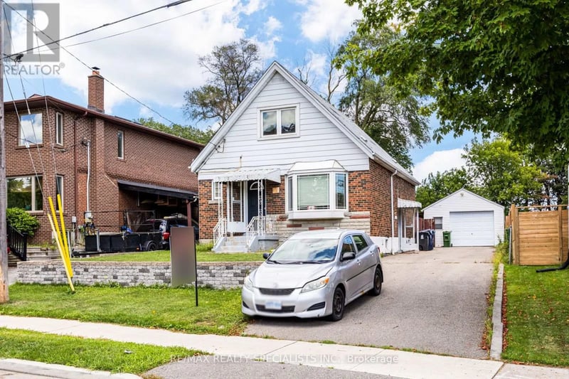 47 Singleton Road, Toronto (Wexford-Maryvale), Ontario, M1R1H8, Toronto (Wexford-Maryvale), Ontario — photo 1 of 5