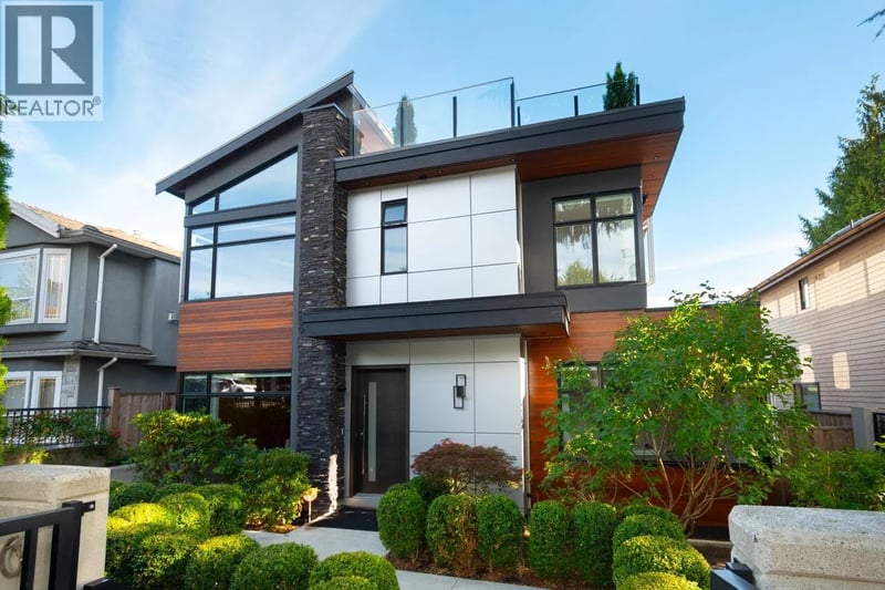 136 61ST Avenue, Vancouver, British Columbia, V5X2B4, Vancouver, British Columbia — photo 1 of 5
