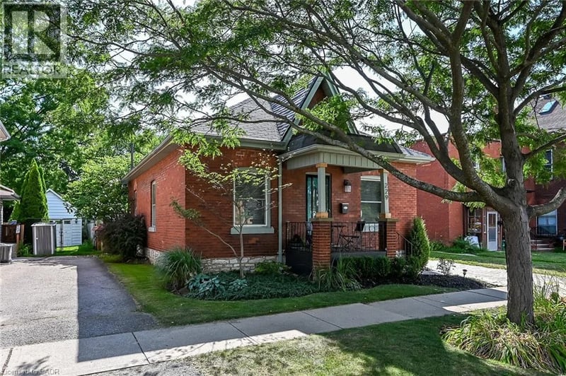 229 BROCK Street, Brantford, Ontario, N3S5X1, Brantford, Ontario — photo 1 of 5