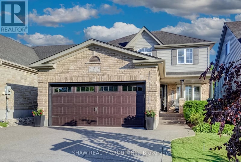 7 Housler Lane, Cambridge, Ontario, N3C4H7, Cambridge, Ontario — photo 1 of 5
