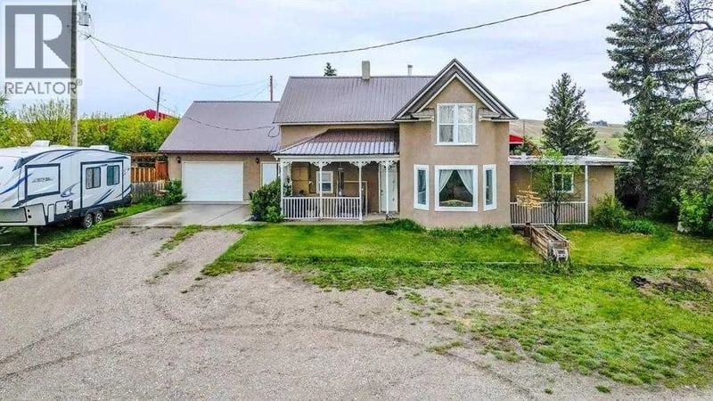 30058 Hwy 501, Rural Cardston County, Alberta, T0K0K0, Rural Cardston County, Alberta — photo 1 of 5