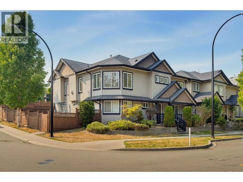 11335 CREEKSIDE Street, Maple Ridge, British Columbia, V2W0C7, Maple Ridge, British Columbia — photo 1 of 5