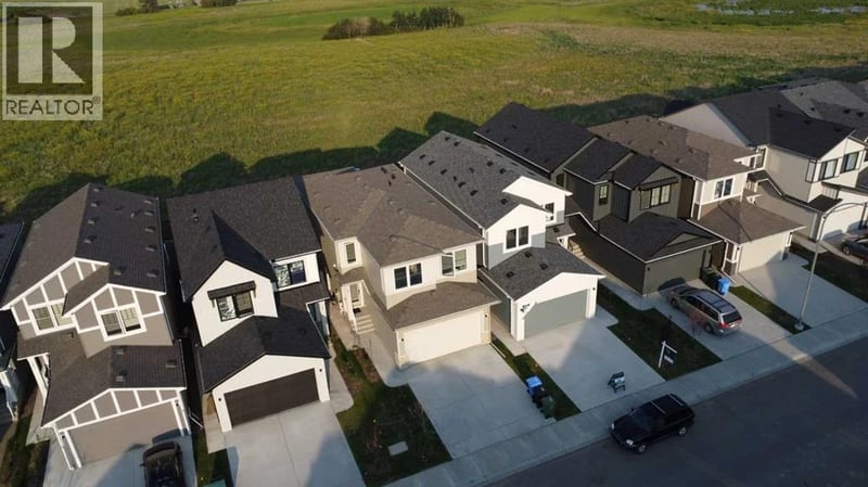 143 Belvedere Crescent Southeast, Calgary, Alberta, T2A7Y5, Calgary, Alberta — photo 1 of 5