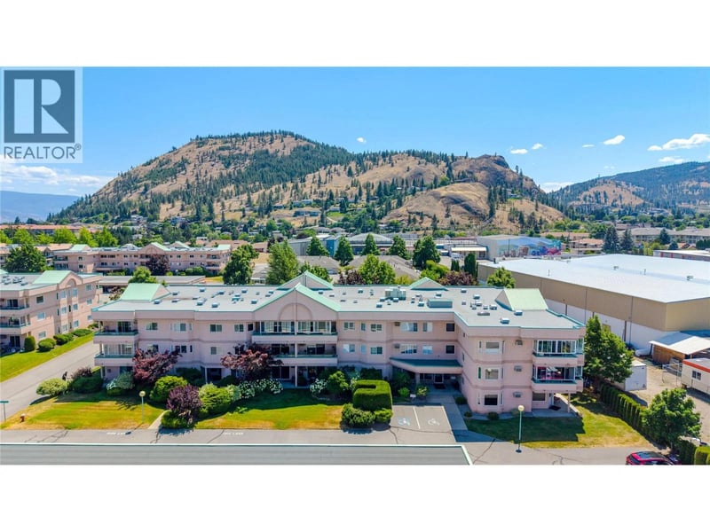 #306 8907 Pineo Court, Summerland, British Columbia, V0H1Z5, Summerland, British Columbia — photo 1 of 5