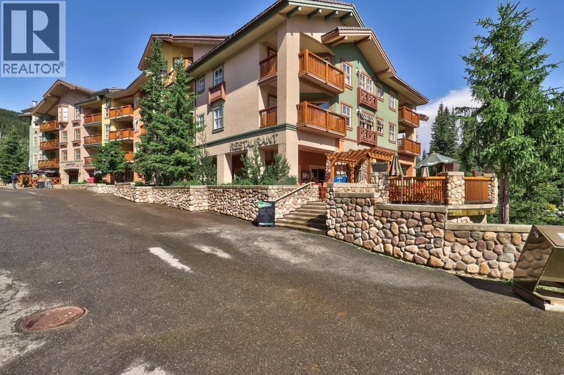 #423 3190 Creekside Way, Sun Peaks, British Columbia, V0E5N0, Sun Peaks, British Columbia — photo 1 of 5