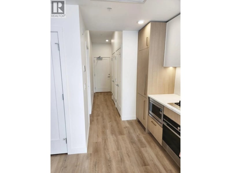 #310 600 ROCHESTER Avenue, Coquitlam, British Columbia, V3K0K1, Coquitlam, British Columbia — photo 1 of 5
