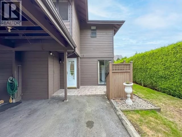 8555 CITATION Drive, Richmond, British Columbia, V6Y2X9, Richmond, British Columbia — photo 1 of 5