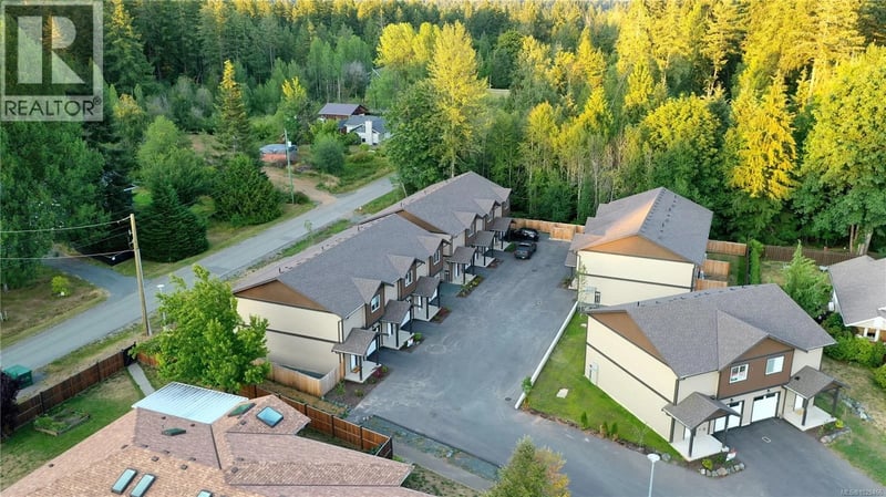 #110 5535 Woodland Crescent East, Port Alberni, British Columbia, V9Y8E6, Port Alberni, British Columbia — photo 1 of 5