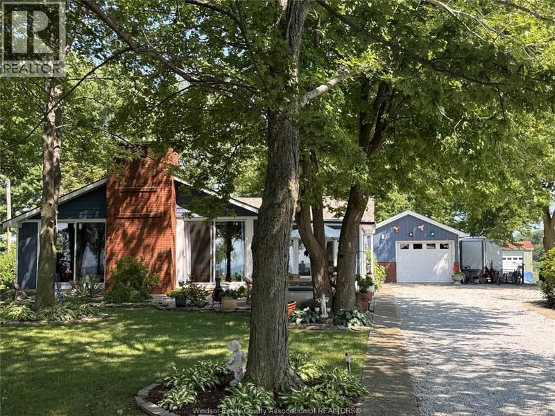 965 West Shore Road, Pelee Island, Ontario, N0R1M0, Pelee Island, Ontario — photo 1 of 5