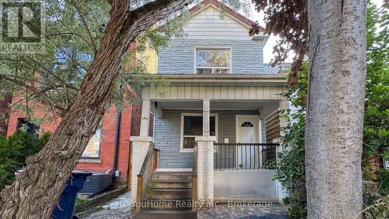 #2nd Fl 190 Major Street, Toronto (University), Ontario, M5S2L3, Toronto (University), Ontario — photo 1 of 5