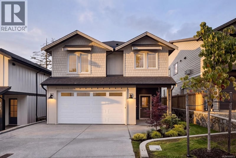 677 Madrona Place, Langford, British Columbia, V9B6C6, Langford, British Columbia — photo 1 of 5