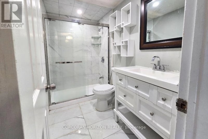 #20 1600 Culver Drive, London East (East H), Ontario, N5V3H5, London East (East H), Ontario — photo 1 of 5