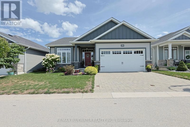 34 Sunrise Lane, Lambton Shores (Grand Bend), Ontario, N0M1T0, Lambton Shores (Grand Bend), Ontario — photo 1 of 5