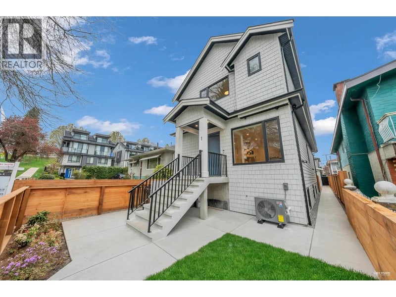 2715 CHEYENNE Avenue, Vancouver, British Columbia, V5R4R5, Vancouver, British Columbia — photo 1 of 5