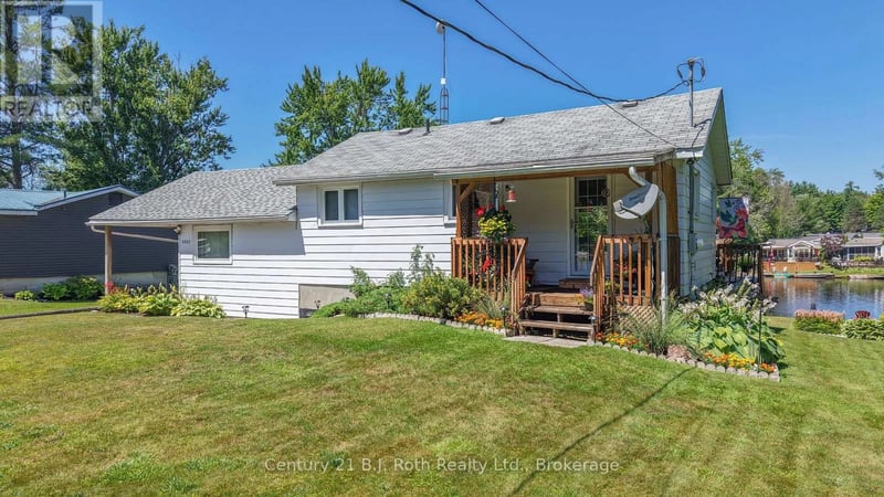 4202 Canal Road, Severn, Ontario, L0K2B0, Severn, Ontario — photo 1 of 5