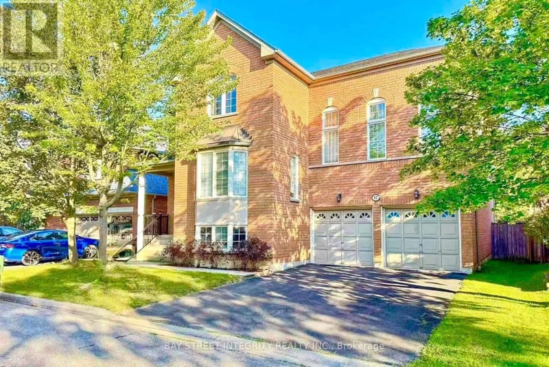 17 Weston Crescent, Ajax (Northwest Ajax), Ontario, L1T0C7, Ajax (Northwest Ajax), Ontario — photo 1 of 5