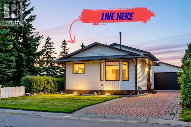104 Shawglen Rise Southwest, Calgary, Alberta, T2Y1Z2, Calgary, Alberta — photo 1 of 5