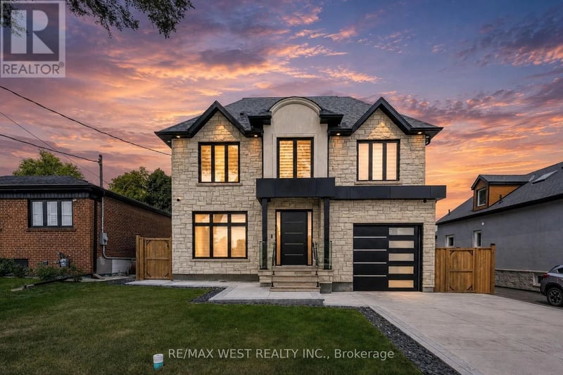 46 Golfdown Drive, Toronto (Elms-Old Rexdale), Ontario, M9W2H7, Toronto (Elms-Old Rexdale), Ontario — photo 1 of 5