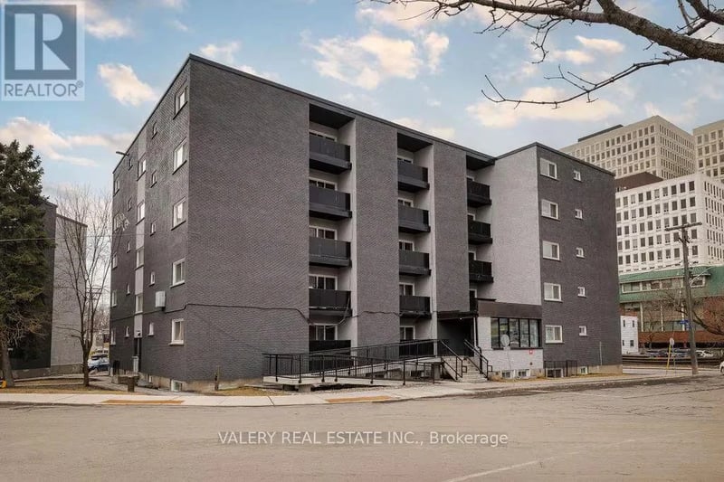 #00F 50 Selkirk Street, Ottawa, Ontario, K1L6M9, Ottawa, Ontario — photo 1 of 4