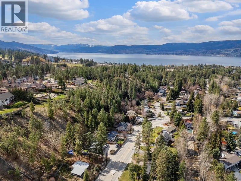 4700 Gordon Drive, Kelowna, British Columbia, V1W4P4, Kelowna, British Columbia — photo 1 of 5
